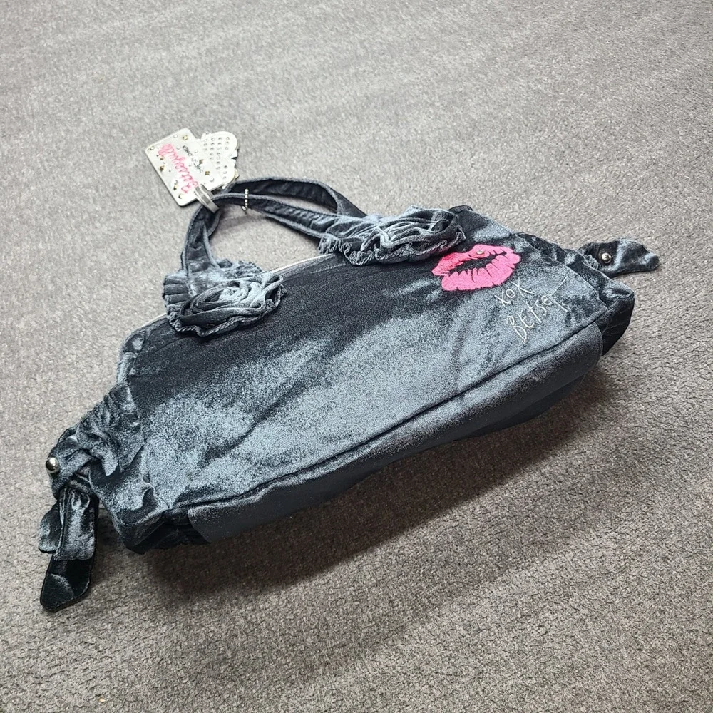 Betseyville Betsey Johnson Shoulder Bag Womens Medium Grey Excellent Velvet Rose - Picture 2 of 7